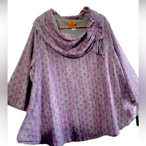 NWT Ruby Rd print cowl neck pull-over.